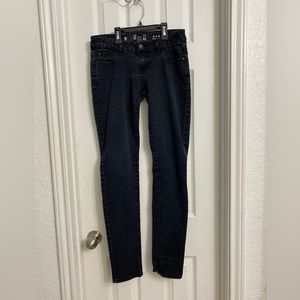 Black Skinny Jeans